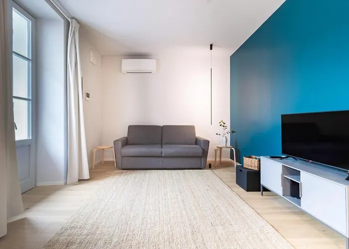 - Quiet Apartmán Como